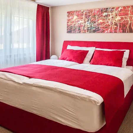 Tea Bed & Breakfast 4*